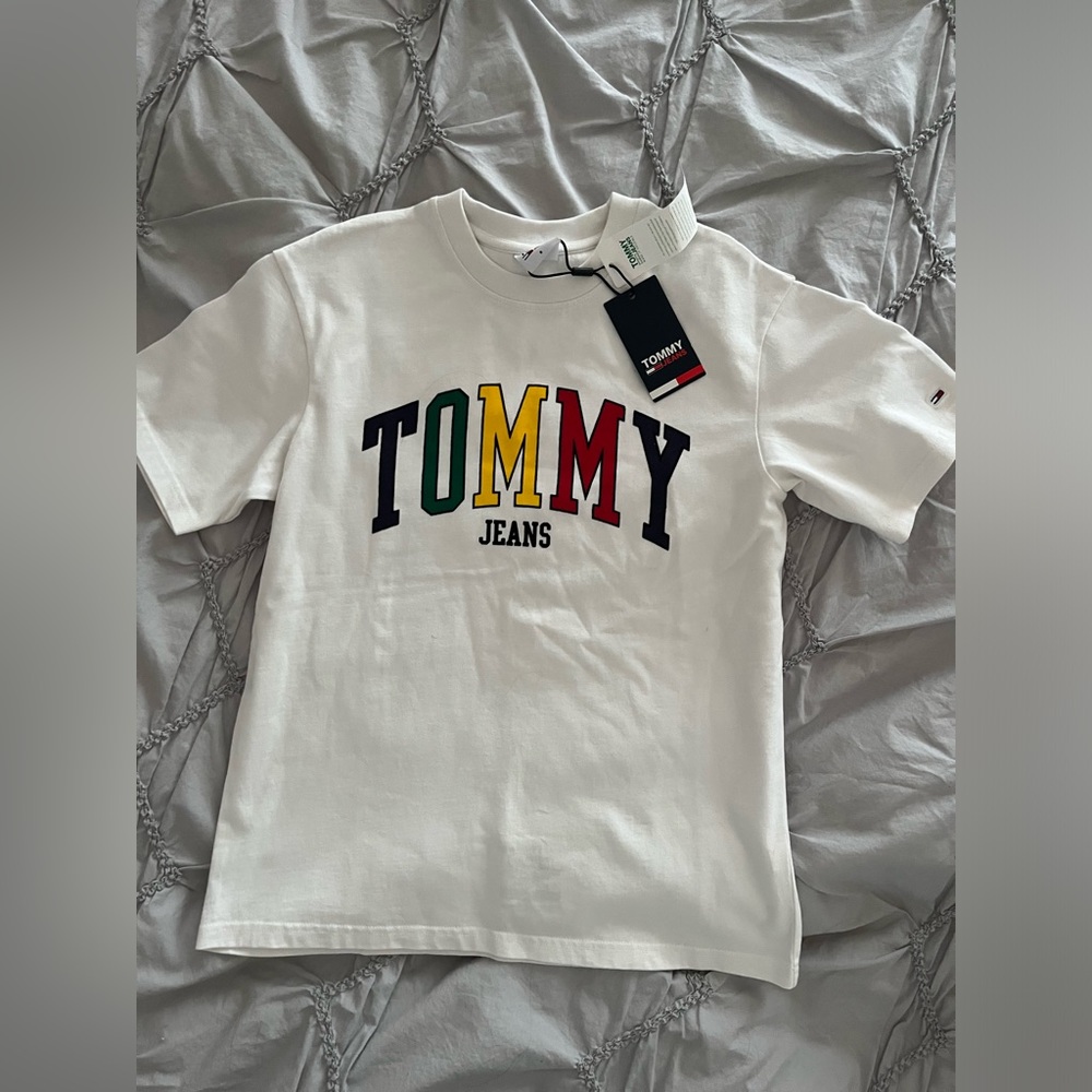 NWT Tommy Hilfiger  small
